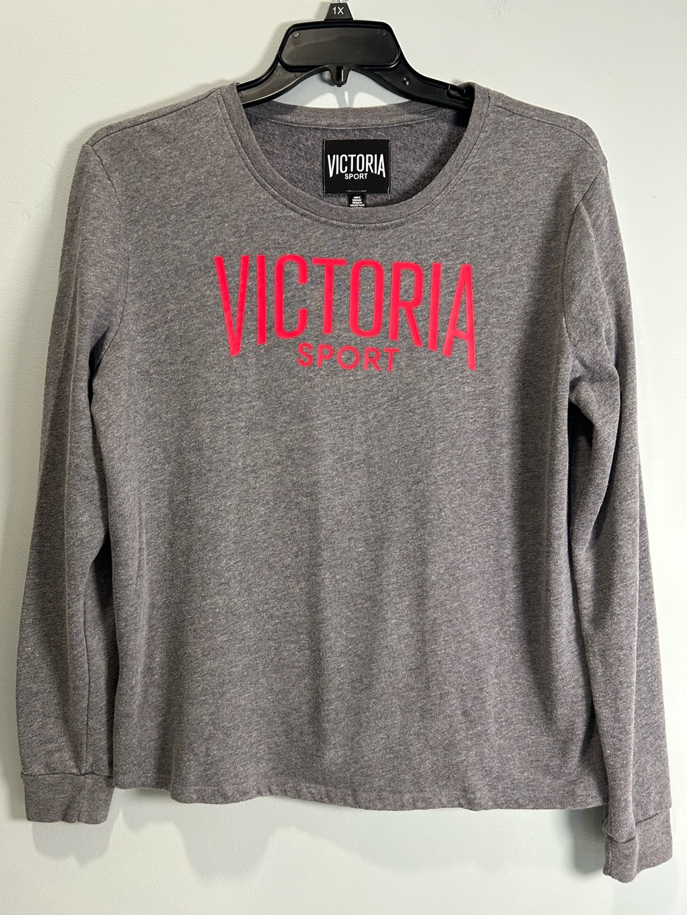 VS Victoria Sport Gray & Red Crewneck Pullover Sweatshirt by Victoria’s Secret L